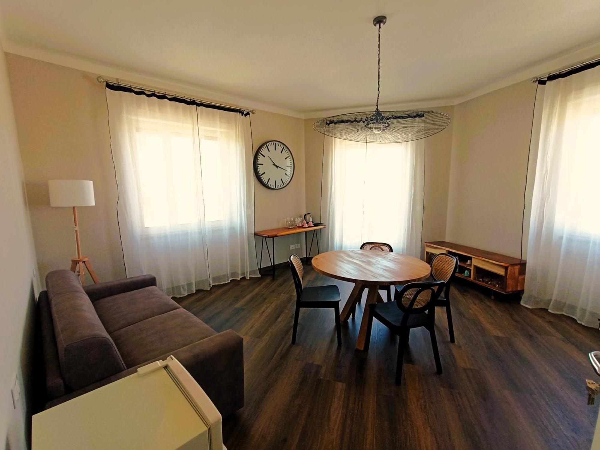 Hotel Mile Bari Esterno foto