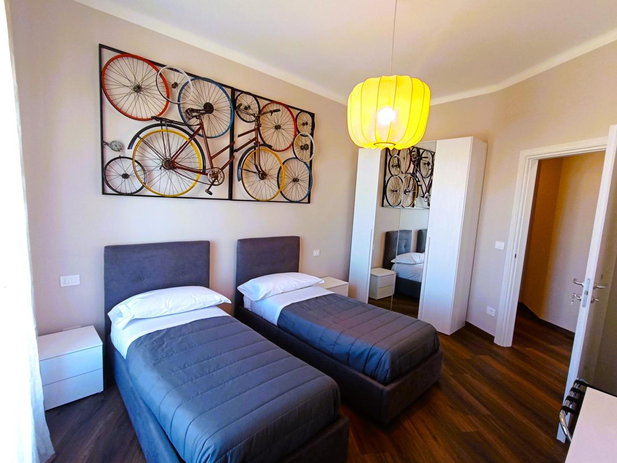 Hotel Mile Bari Esterno foto